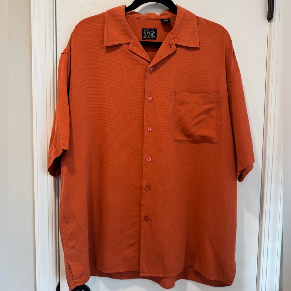 Jos A Bank Men's Silk Hawaiian Shirt -‎ Orange Solid Silk Sz XL